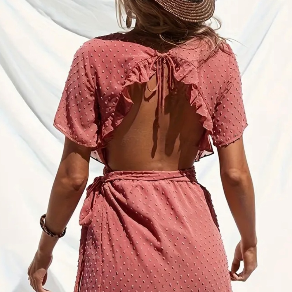 Mini Dress with Short Sleeves, Open Back